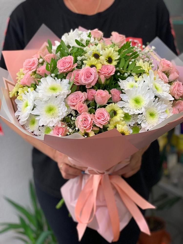 Букет цветов из: Розы и Хризантемы в Новоселицах