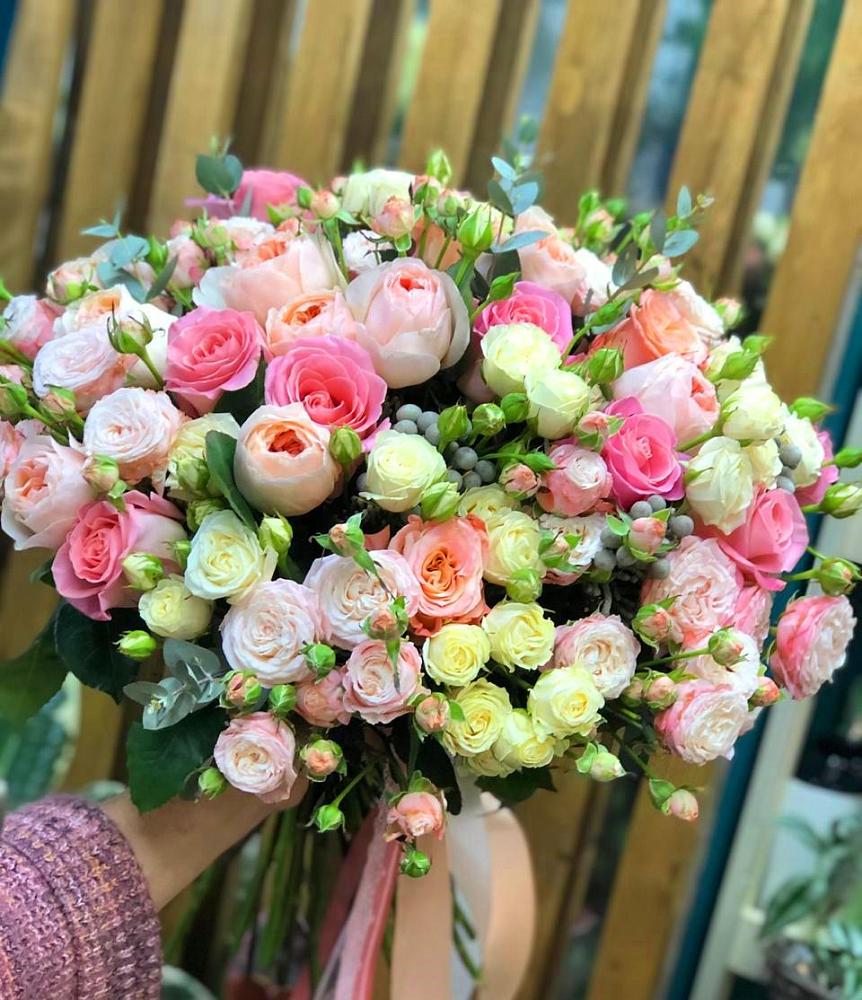 Букет цветов из: Розы в Новоселицах