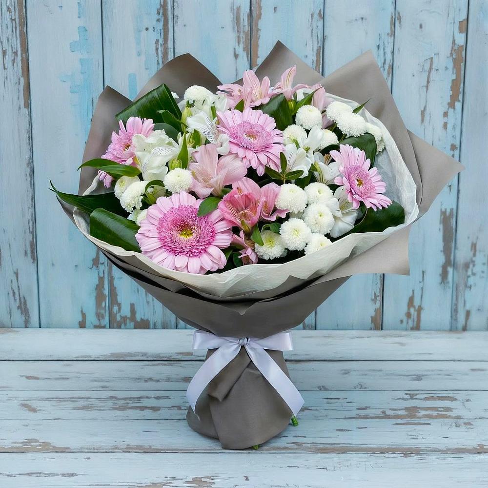 Букет цветов из: Герберы, Альстромерии и Хризантемы в Новоселицах